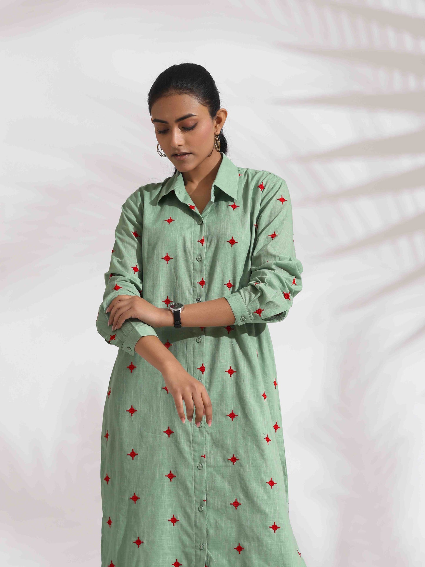 trueBrowns Green Cotton Embroidered Shirt Dress