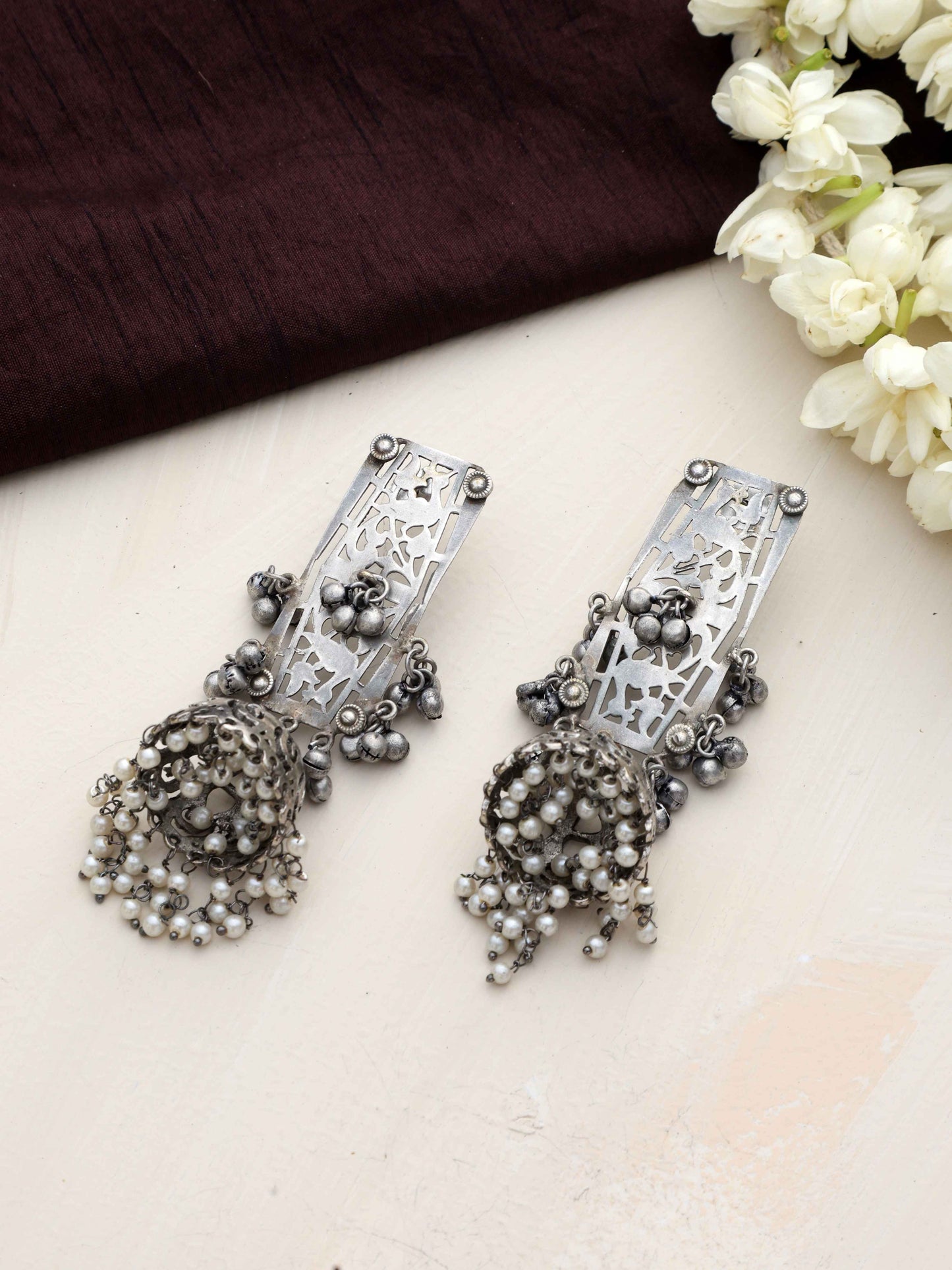 trueBrowns Silver Tone Floral Jhumka Earrings