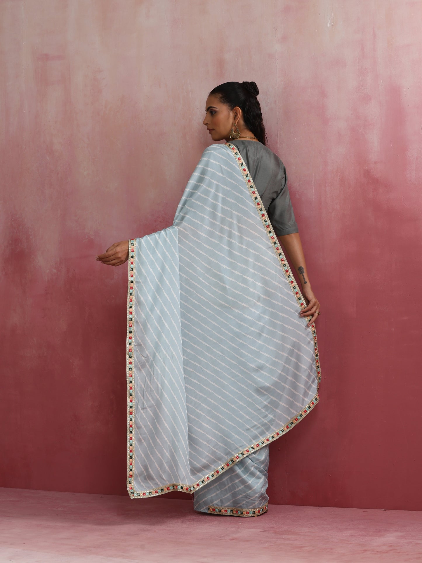 trueBrowns Grey Muslin Silk Ready To Wear Saree