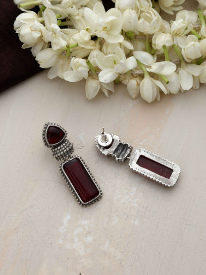 trueBrowns Silver tone Red Stone Drop Earrings