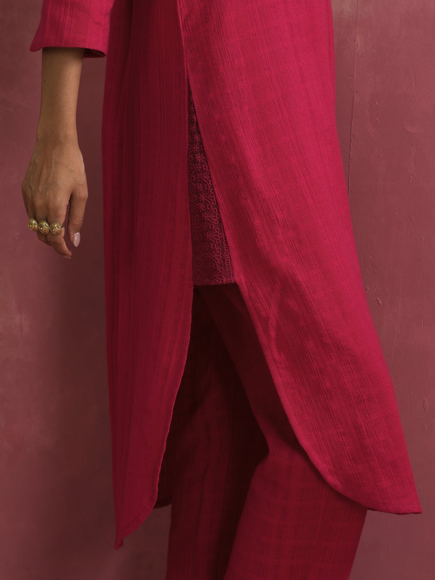 trueBrowns Magenta Cotton Dobby Kurta Set