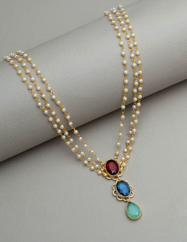 Pearl Layer Necklace