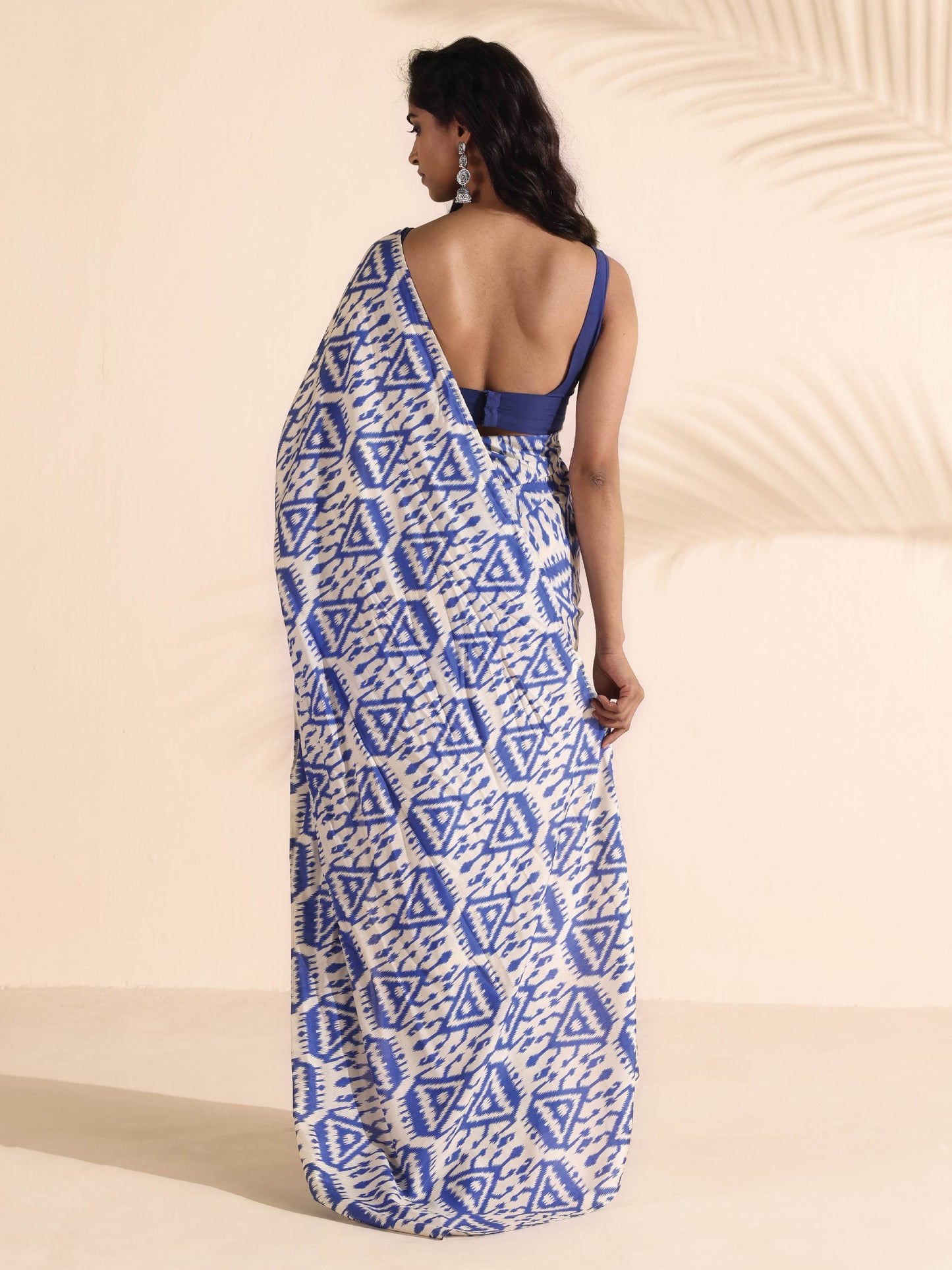 trueBrowns Blue Muslin Ikat Ready to Wear Saree