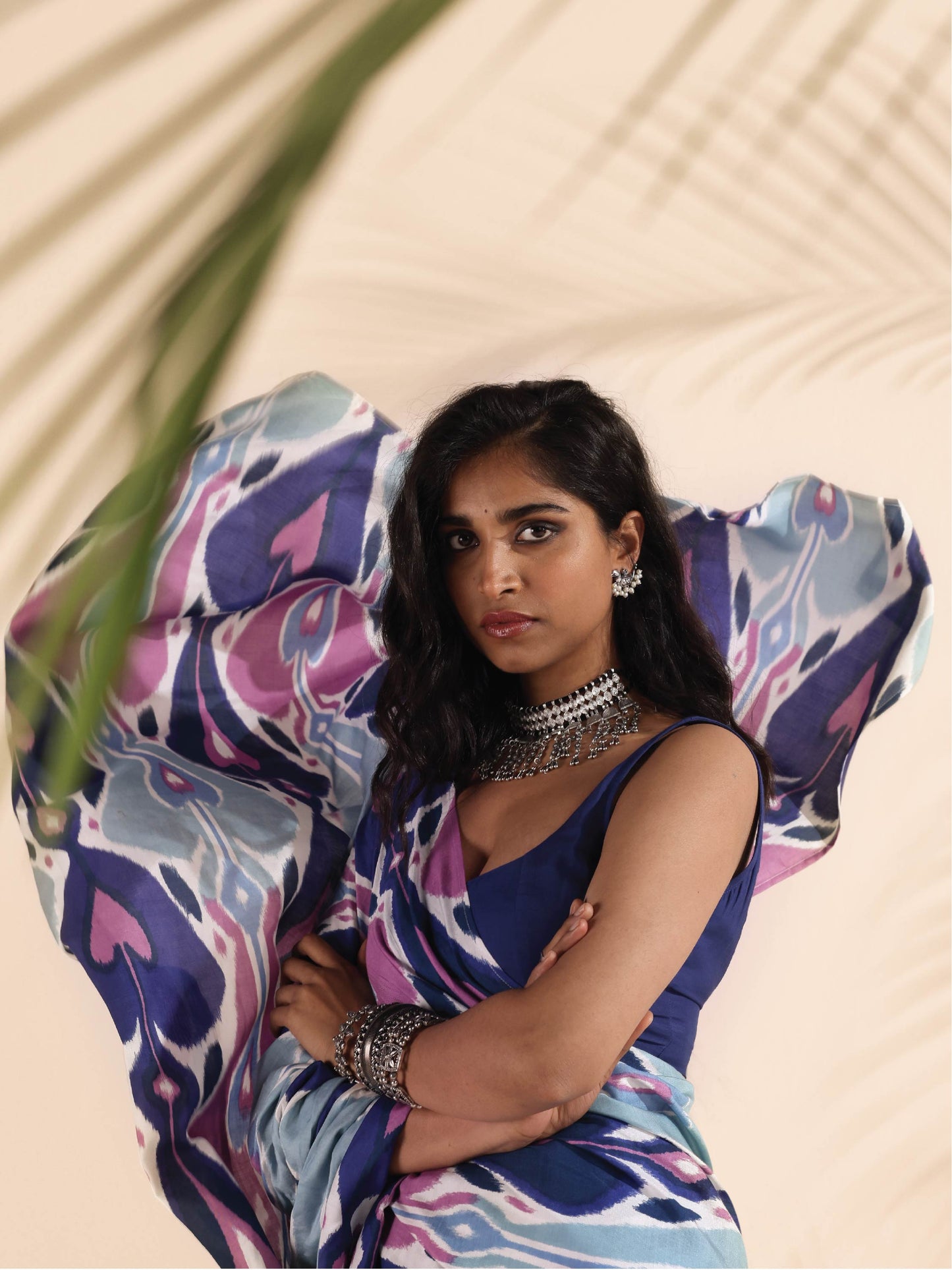 trueBrowns Blue Purple Muslin Ikat Saree