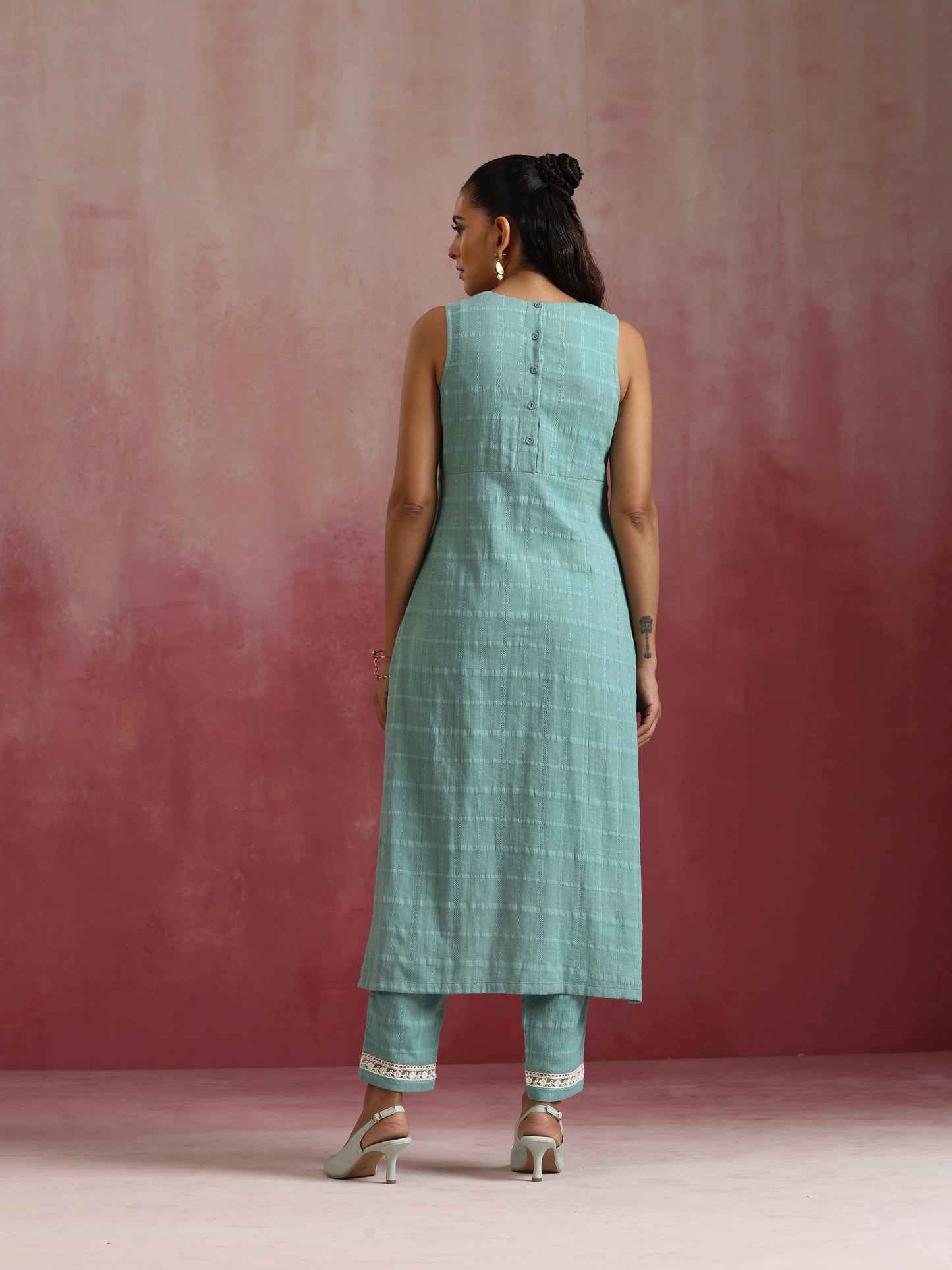 trueBrowns Aqua Blue Cotton Dobby High low Kurta Set