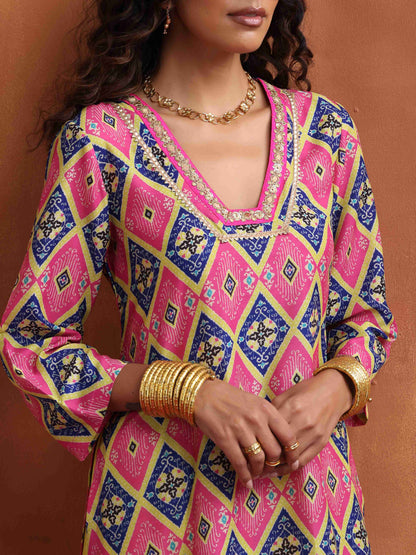 trueBrowns Pink Print High Slit Kurta Set