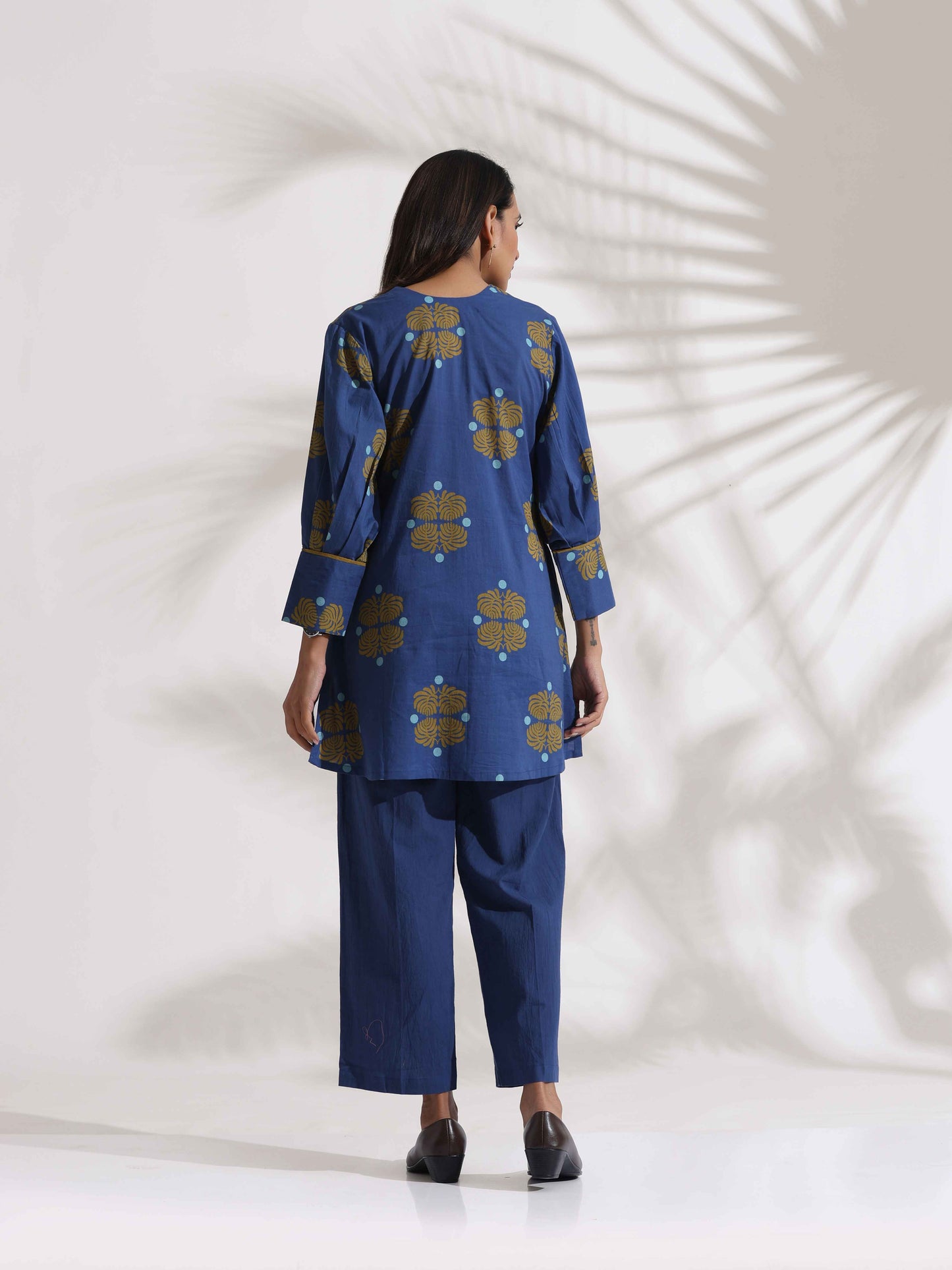trueBrowns Blue Cotton Print Top & Pants Co-ord Set