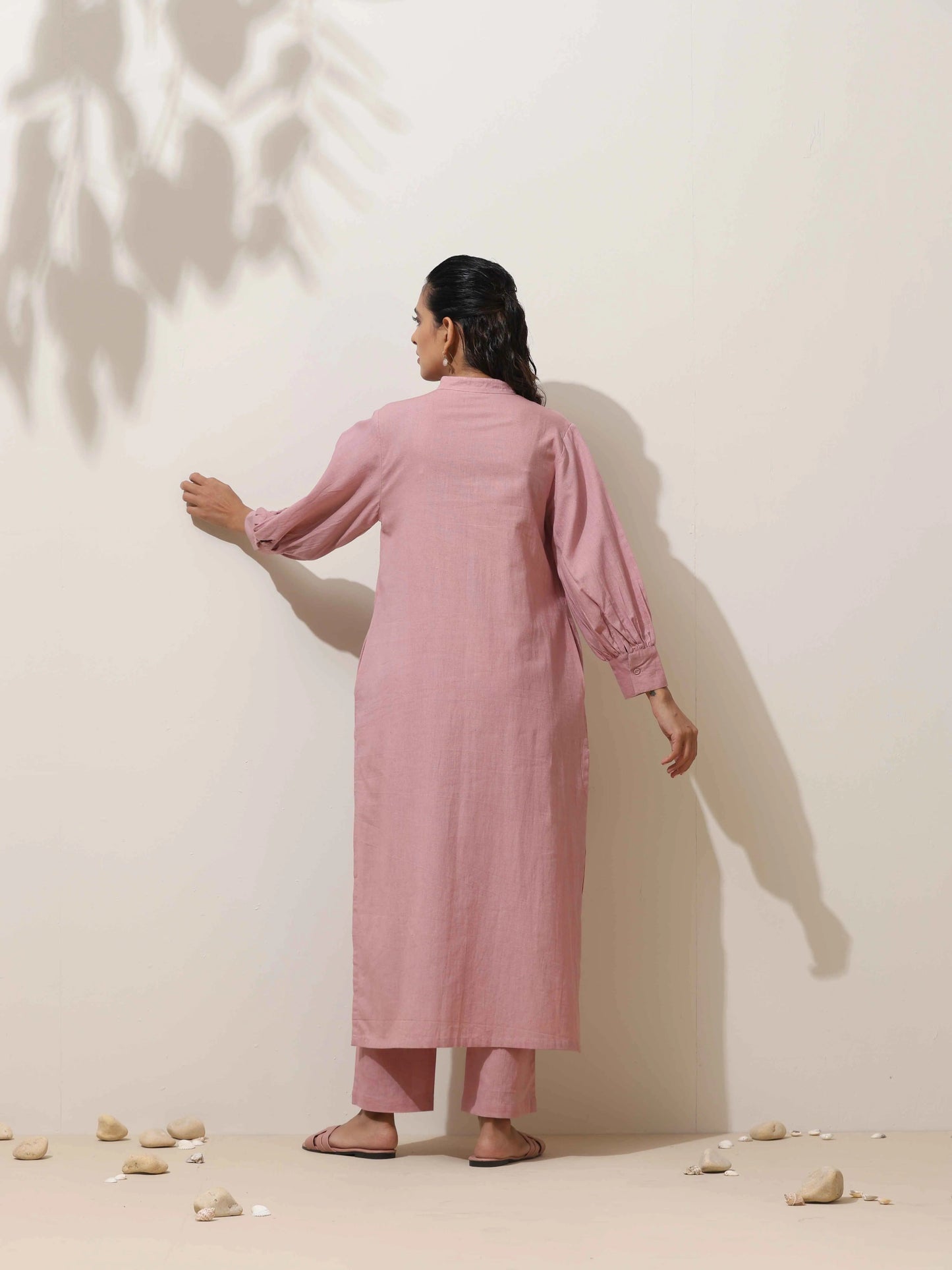 trueBrowns Pink Cotton Linen Kurta Pant Set