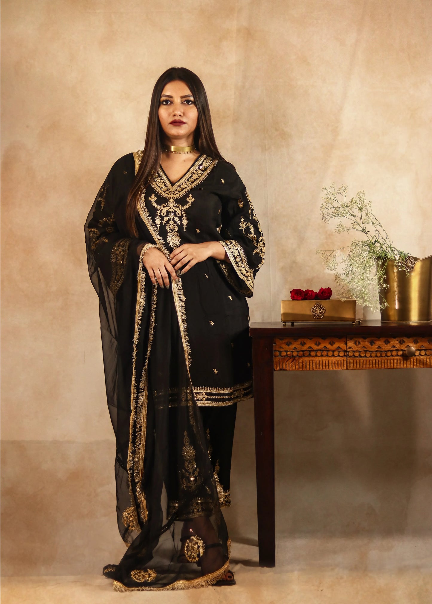 trueBrowns Black Embroidered Straight Kurta Pant Dupatta Set