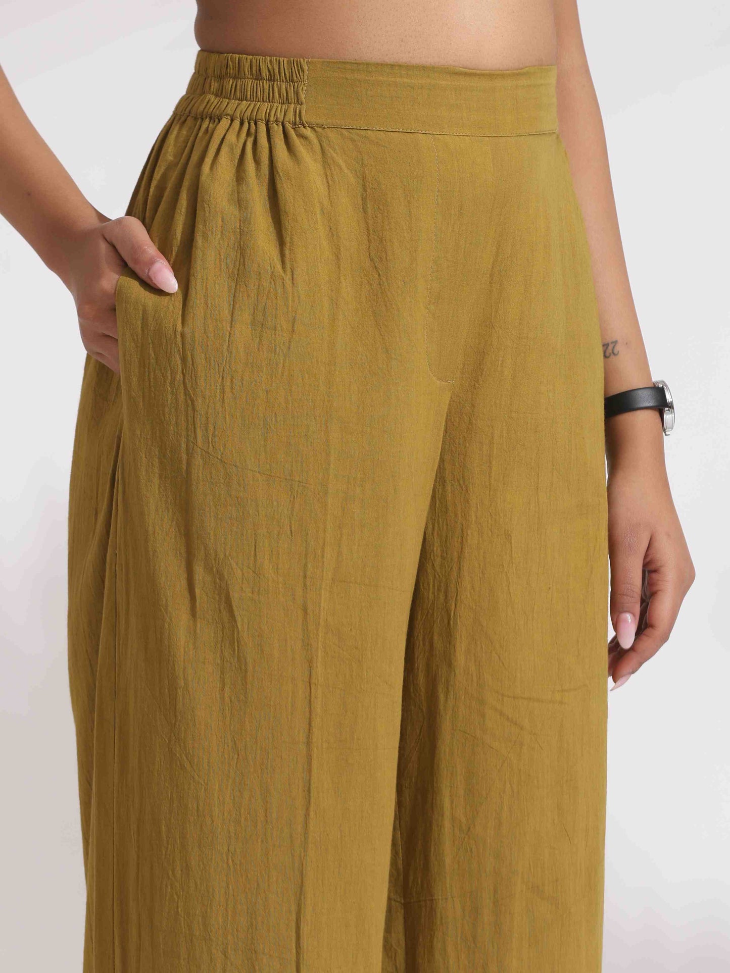 trueBrowns Green Cotton Print Top & Flared Pants Co-ord Set