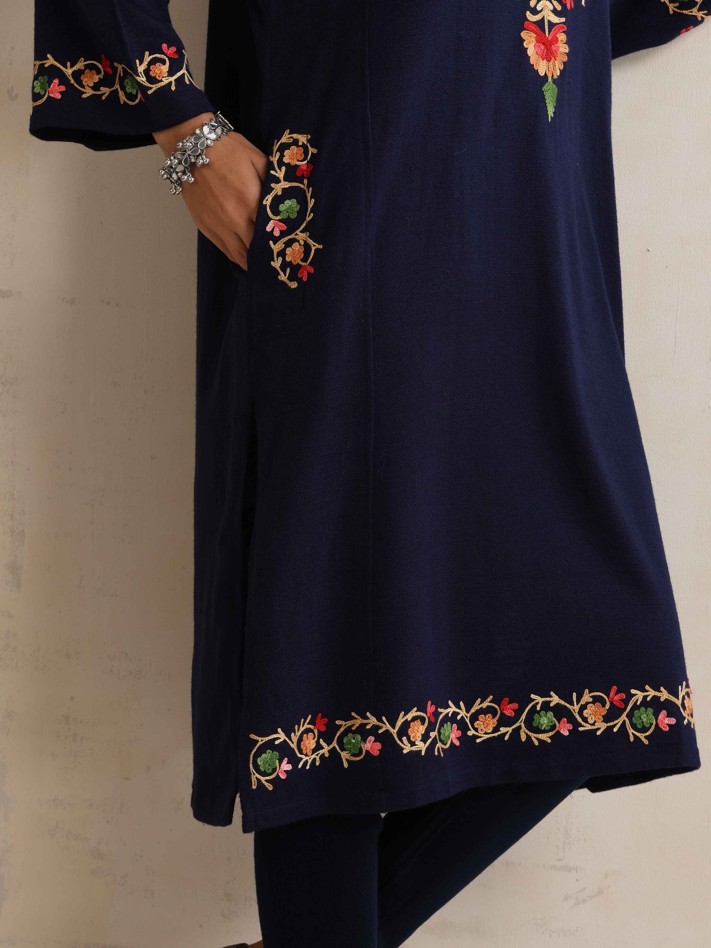 trueBrowns Blue Floral Embroidered Woollen Phiran Kurta