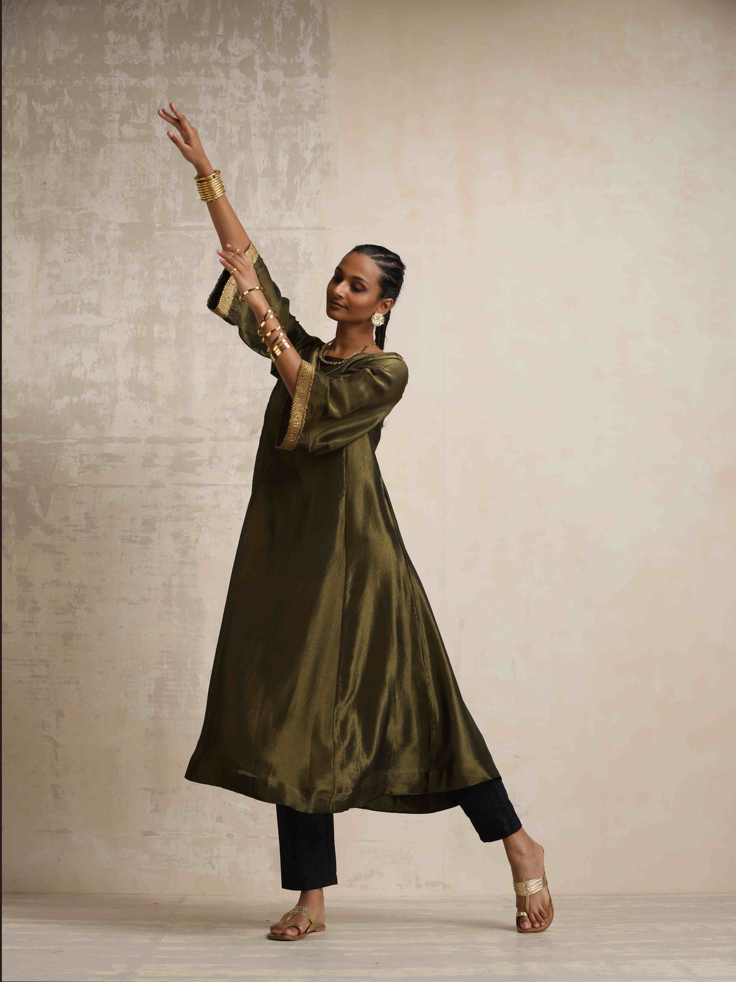 trueBrowns Olive Green Tissue Flared Anarkali Kurta Set