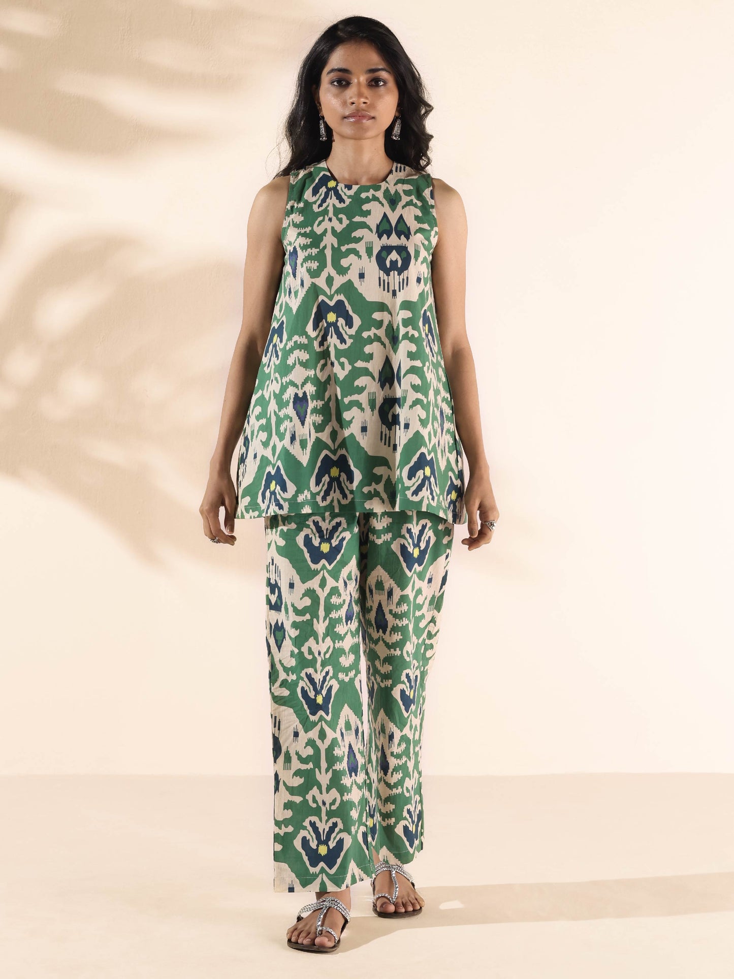 trueBrowns Green Cotton Ikat Sleeveless Co-ord Set