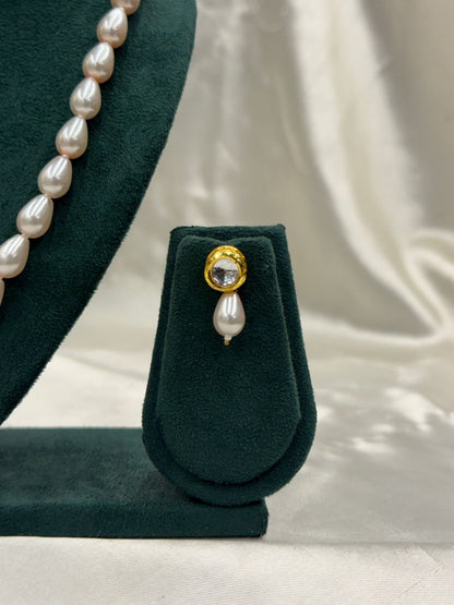 Elegant Ivory Drop Set