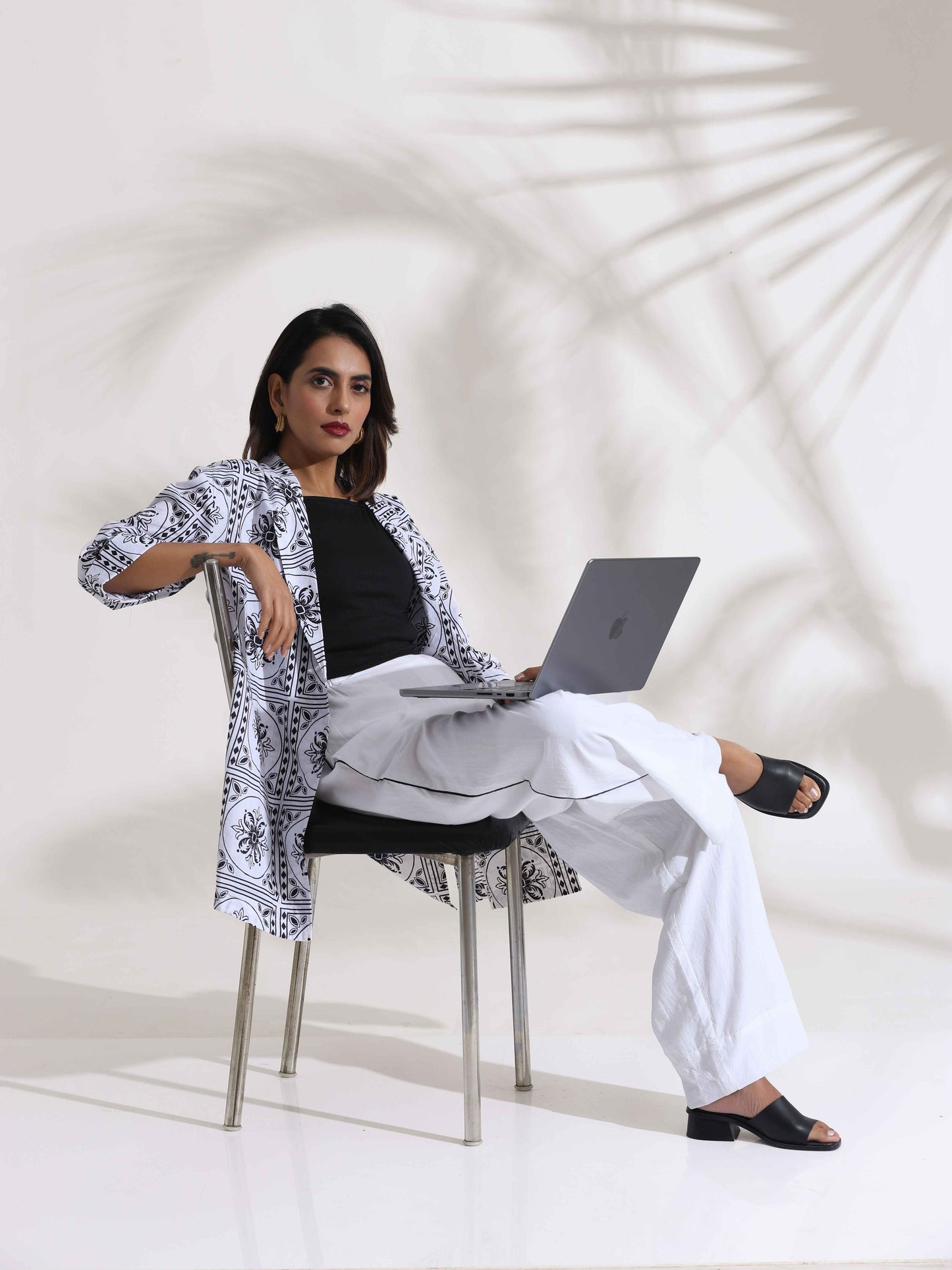 trueBrowns White Cotton Print Jacket Co-ord Set