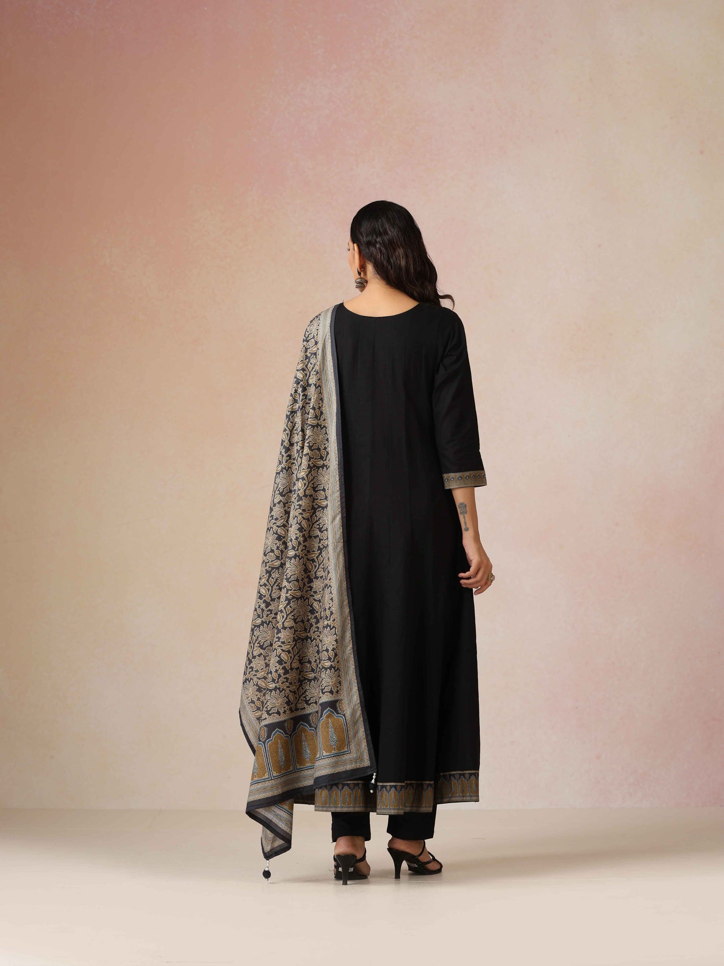 trueBrowns Black Embroidered Anarkali Pant Dupatta Set