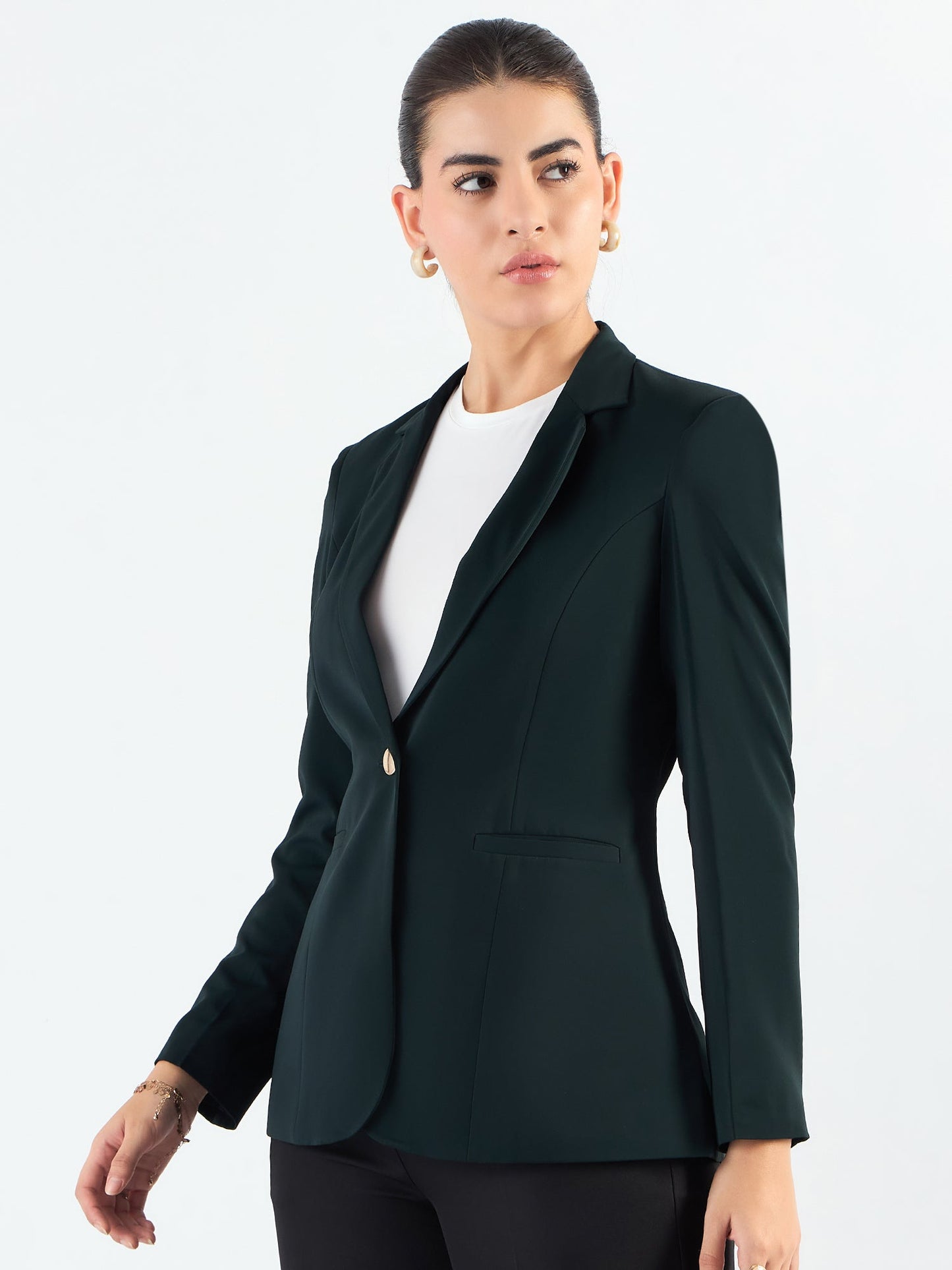 Classic Notched Lapel Tailored Fit Blazer In Stretchable Fabric