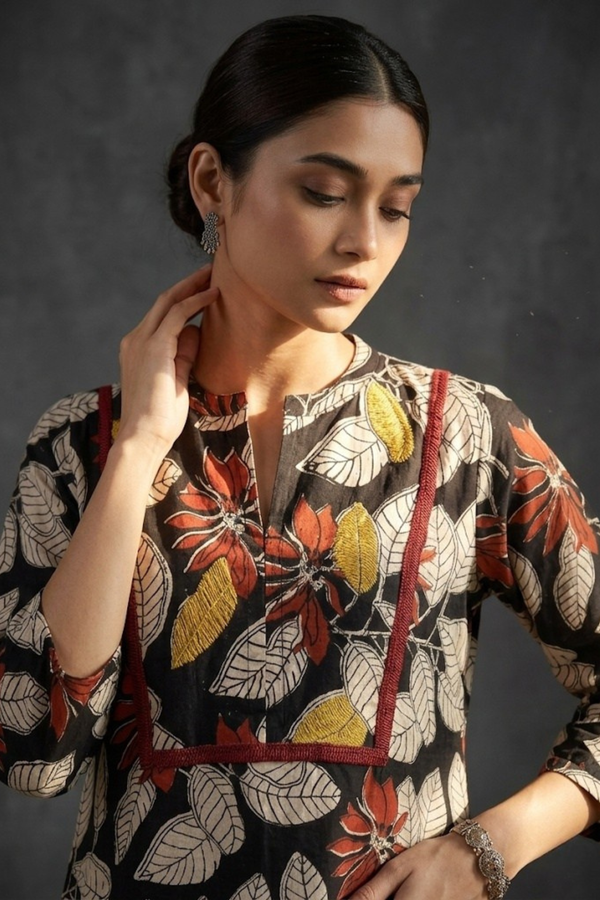 Black Flora Cotton Dress With Patch Pocket Mc