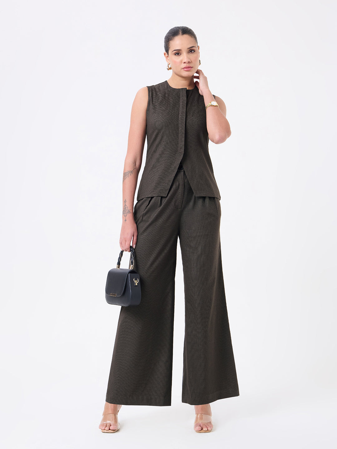 Women Classic Brown Sleeveless Co-ord Set