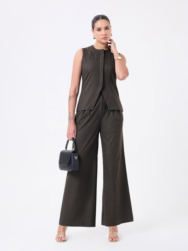 Women Classic Brown Sleeveless Co-ord Set