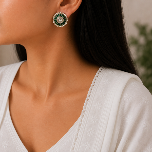 Ebrua Silver Look Alike Oxidised Red Stud