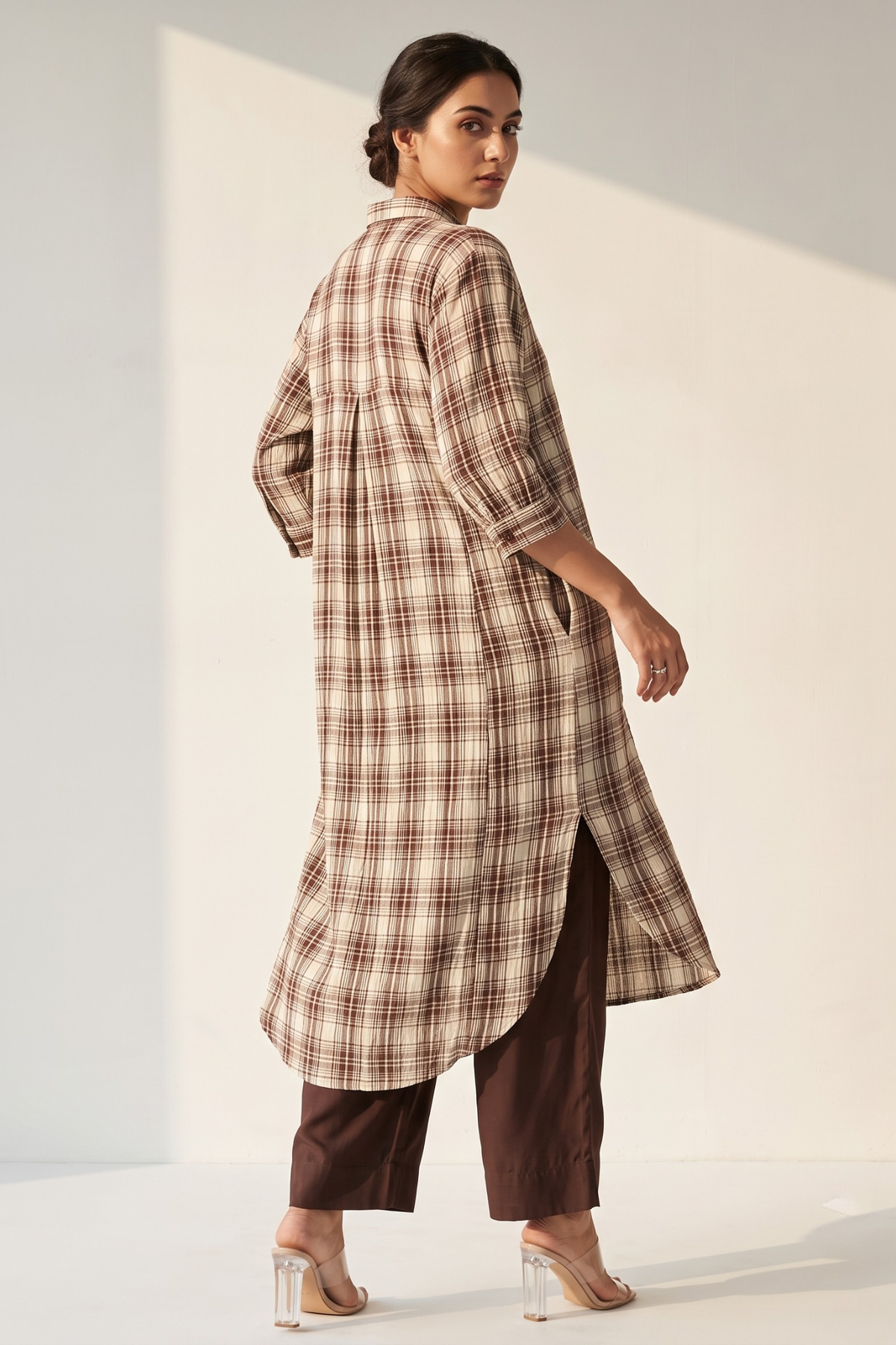 Chestnut Crinckled Checks Cotton Collar Box Pleat Kurta Mc