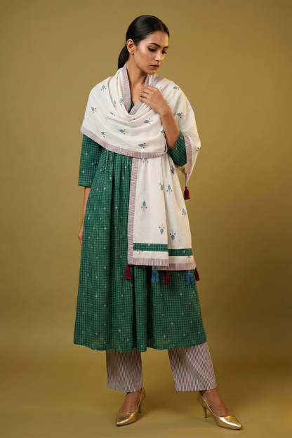 Emerald Pin Bloom Cotton Kurta Top With Pintuck Mc