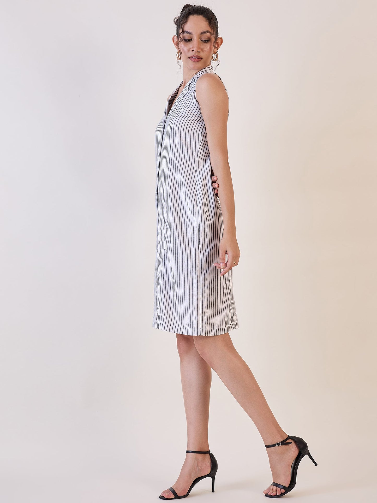 White Stripe Notch Collar Sheath Dress