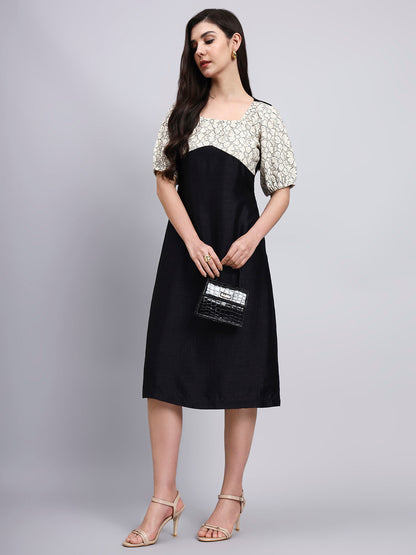 Powersutra Vintage Floral Bodice Black Midi Dress