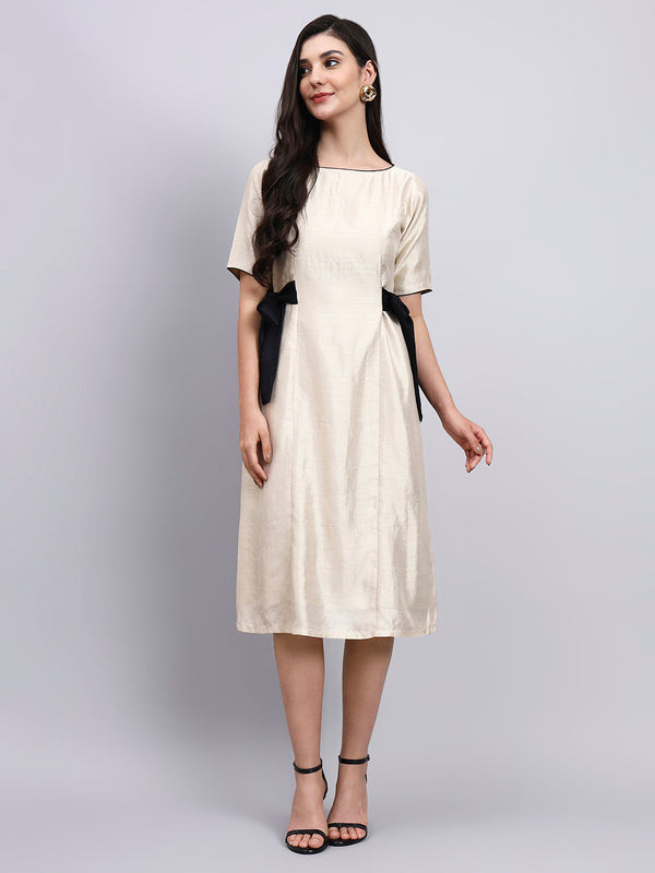 Powersutra Women Ivory Midi Dress With Contrast Black Side Bow