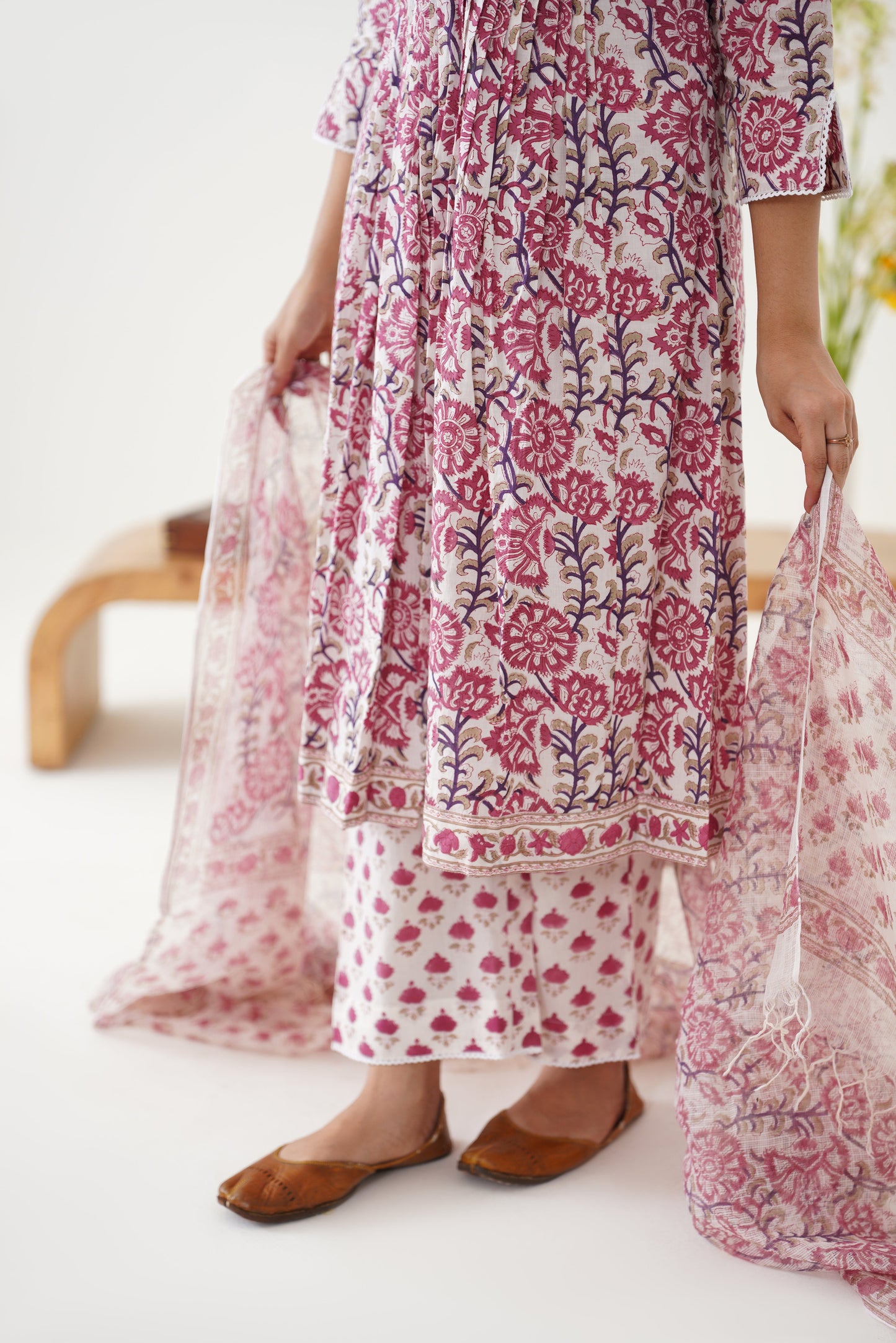 Murraya White Winona Pintucks Kurta Set of 3