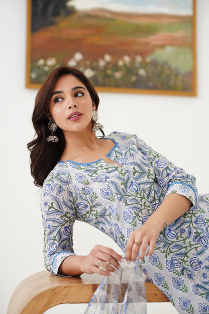 Murraya Blue Freesia Kalidaar Anarkali Set of 3