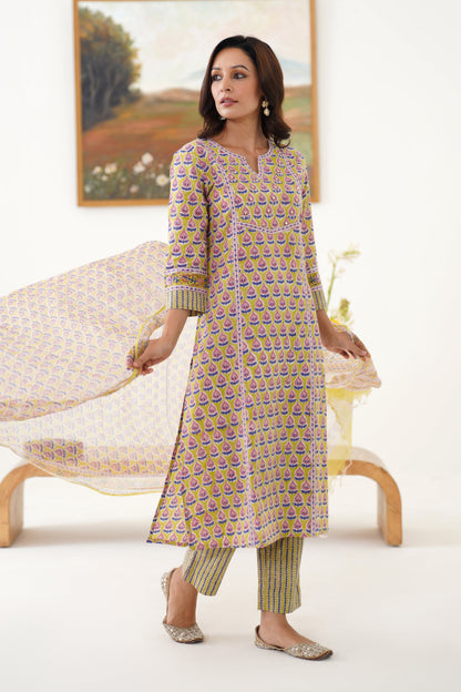 Murraya Green Kelsey Embroidered Kurta Set of 3