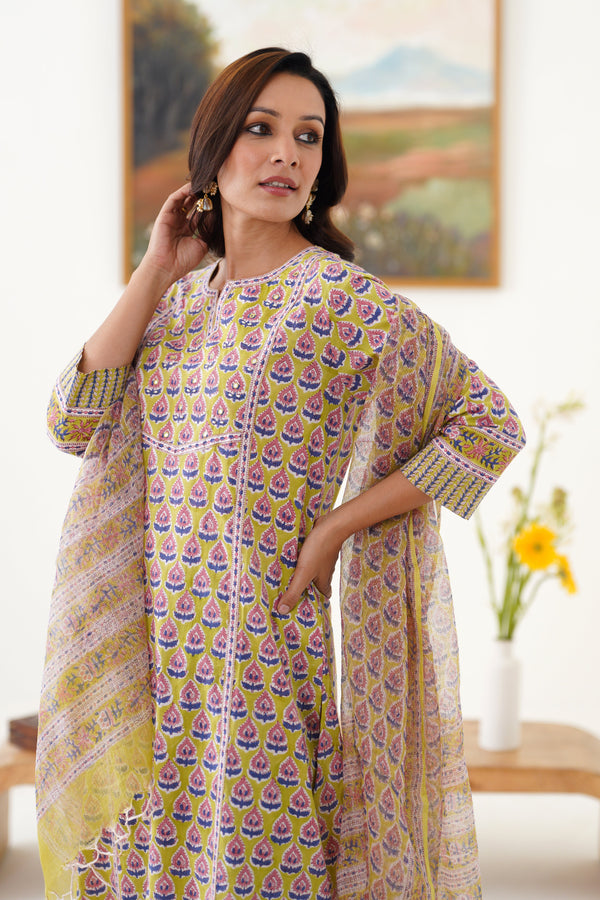 Murraya Green Kelsey Embroidered Kurta Set of 3