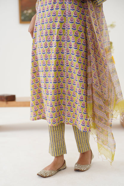 Murraya Green Kelsey Embroidered Kurta Set of 3