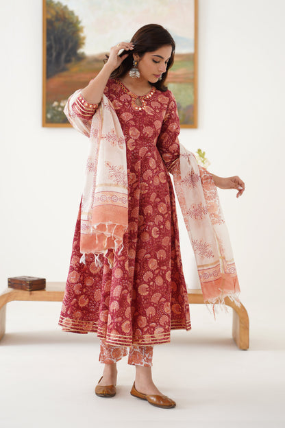 Murraya Red Valentina Mirrorwork Anarkali Set of 3