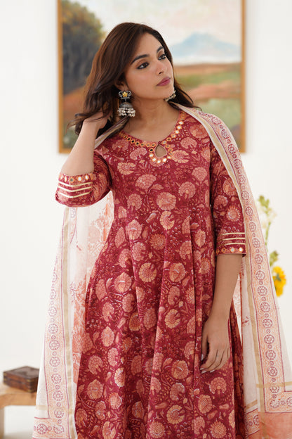 Murraya Red Valentina Mirrorwork Anarkali Set of 3