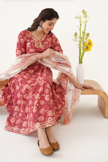 Murraya Red Valentina Mirrorwork Anarkali Set of 3