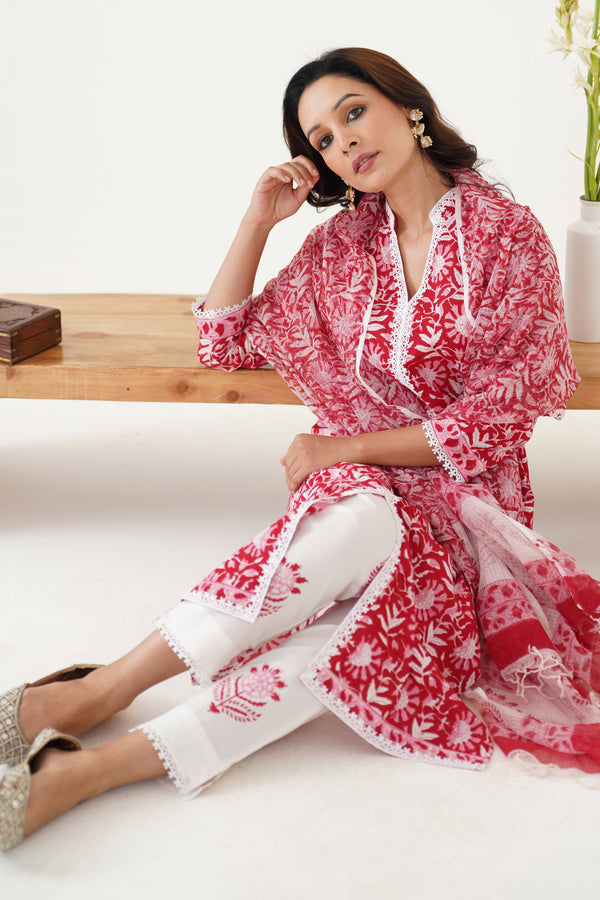 Murraya Red Rosemary Kurta Set of 3