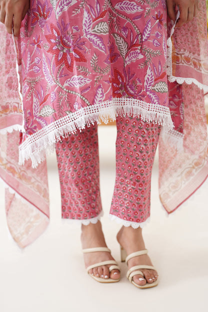 Murraya Pink Paulina Kurta Set of 3