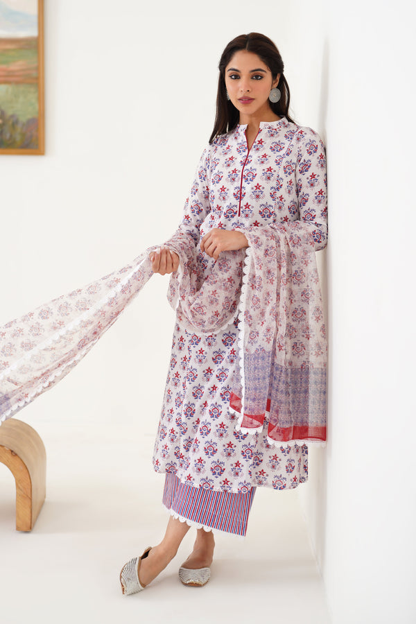 Murraya White Maisie Kurta Set of 3