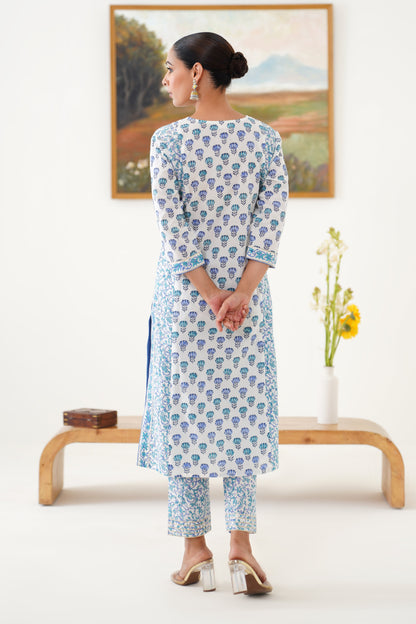 Murraya Blue Azalea Floral Kurta Set of 3