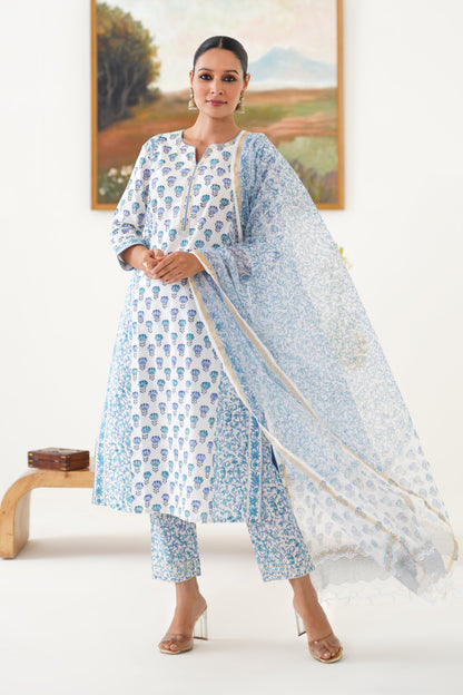 Murraya Blue Azalea Floral Kurta Set of 3
