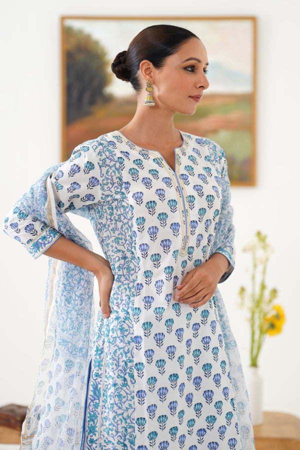 Murraya Blue Azalea Floral Kurta Set of 3