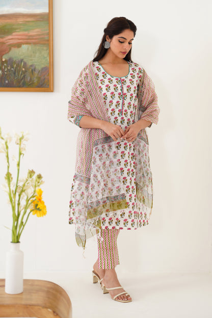 Murraya Pink Rosalyn Kurta Set of 3