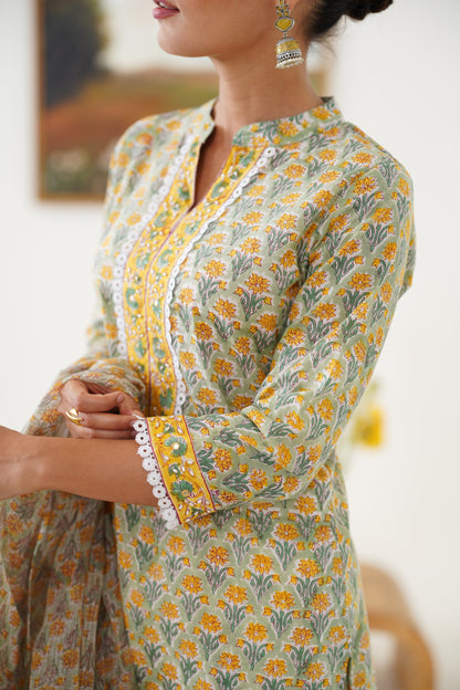 Murraya Green Noelle Embroidered Kurta Set of 3