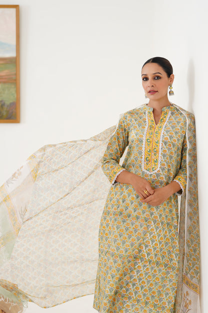 Murraya Green Noelle Embroidered Kurta Set of 3