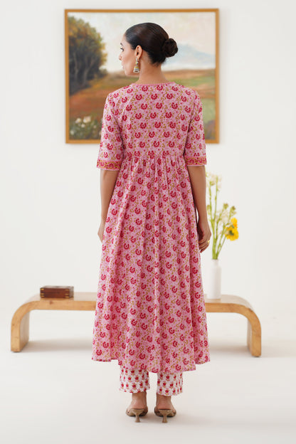 Murraya Pink Daisy Gathered Kurta Set of 3