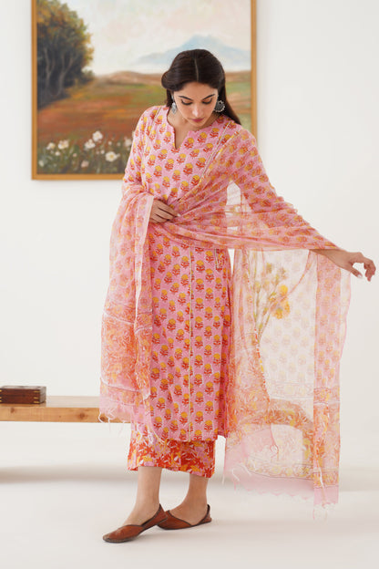 Murraya Pink Sia Kurta Set of 3