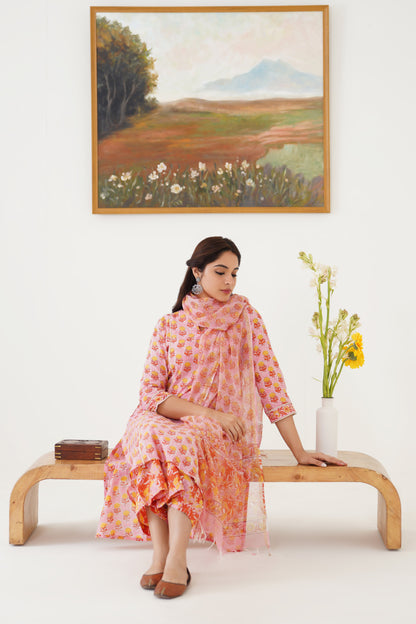 Murraya Pink Sia Kurta Set of 3